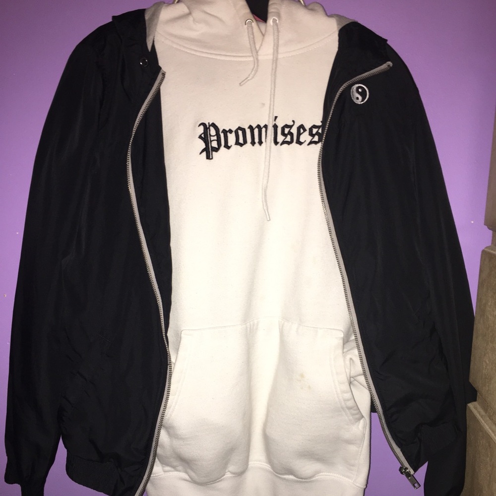 Women/juniors hoodies